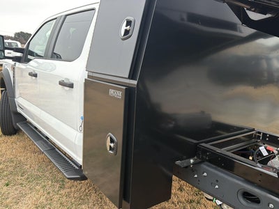 2026 Ford Chassis Cab XL