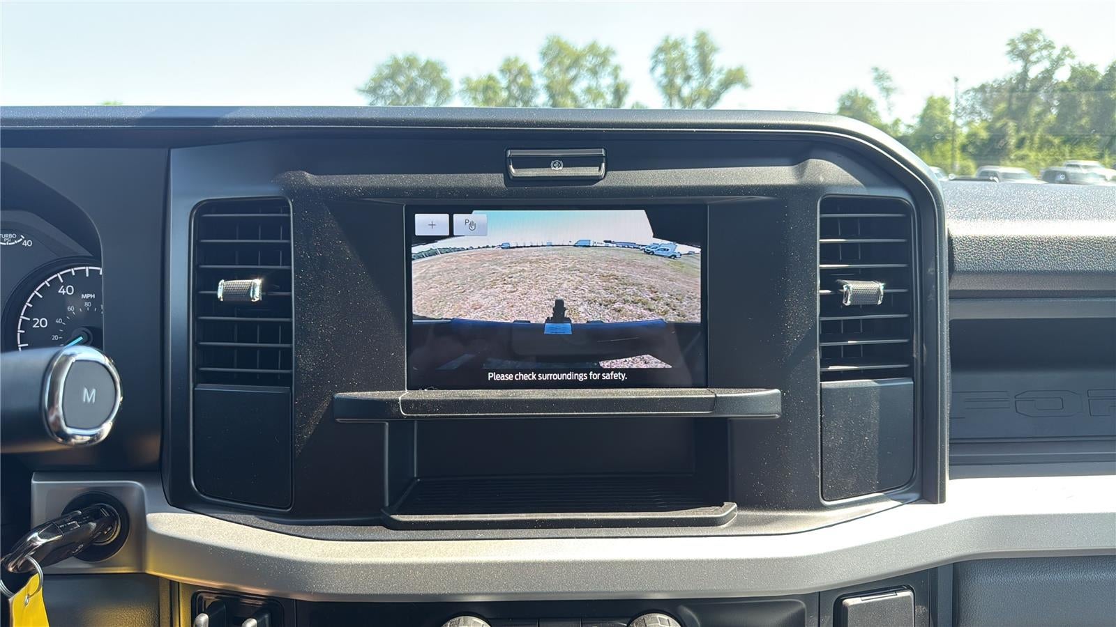 2026 Ford Super Duty F-550 DRW XL