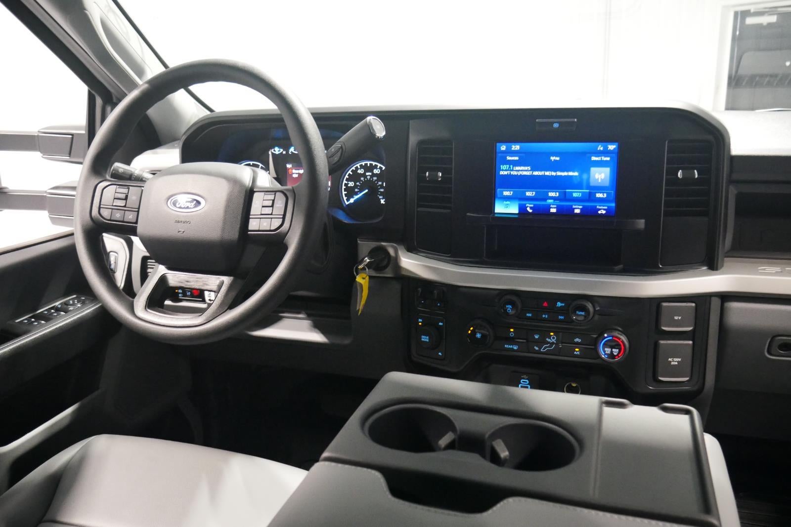 2026 Ford Chassis Cab XL