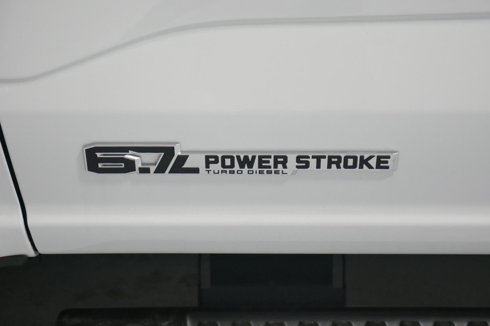 2026 Ford Chassis Cab XL