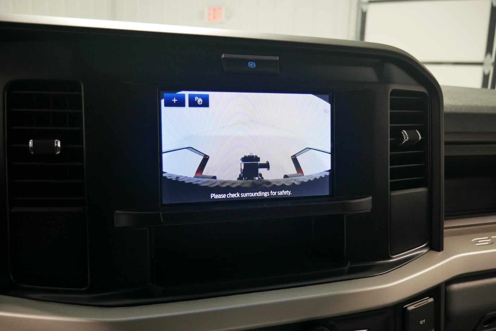 2026 Ford Super Duty F-550 DRW 9' DYNAPRO 3-4 YARD DUMP, BUYERS L-PAK TOOL BOX, 1/4 CABSHIELD MANUAL TARP, FULL COMBO HITCH 2 5/16"