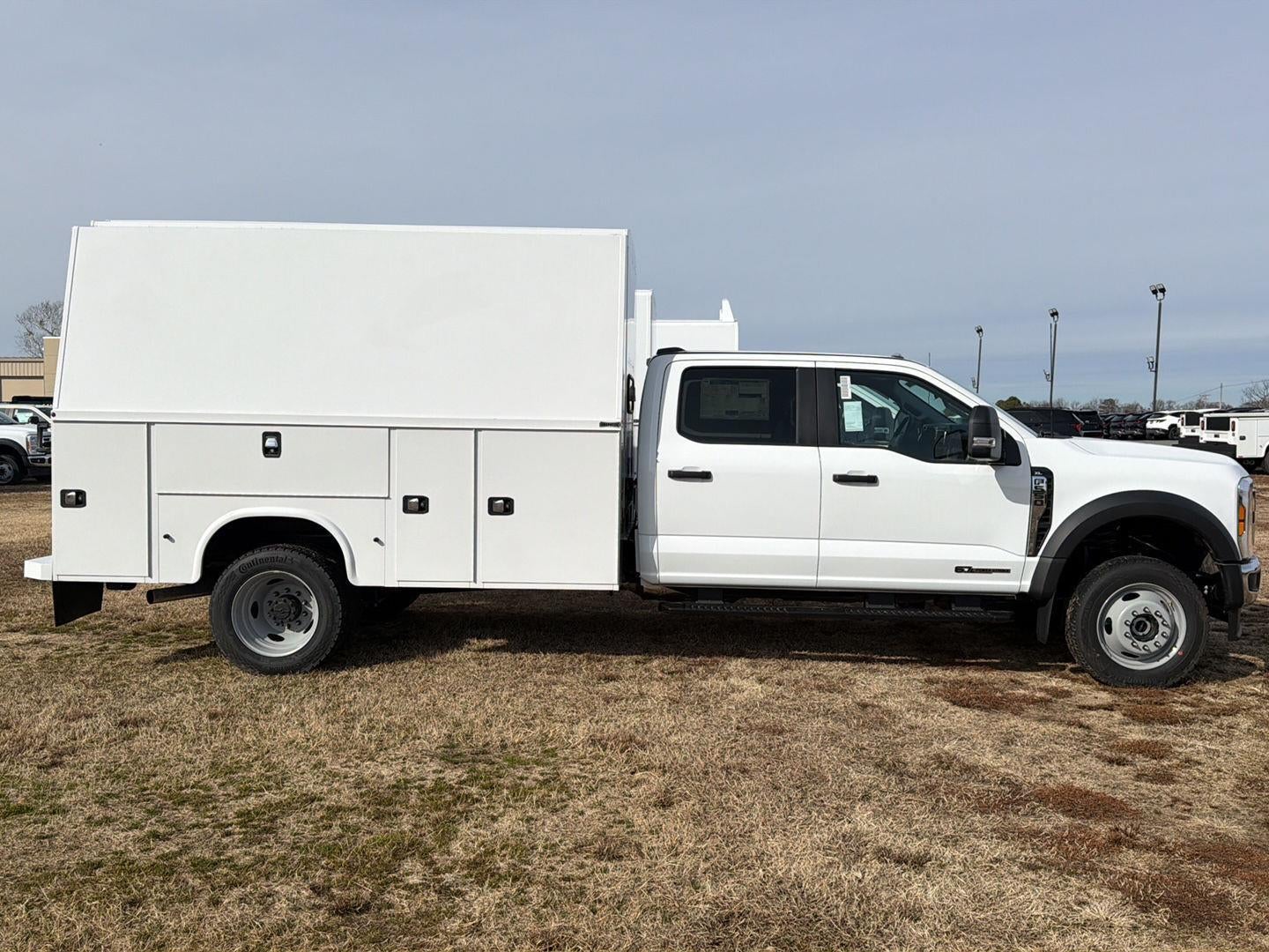 2026 Ford Super Duty F-550 DRW XL