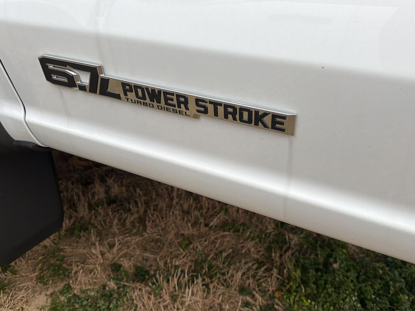 2025 Ford Super Duty F-550 DRW XL