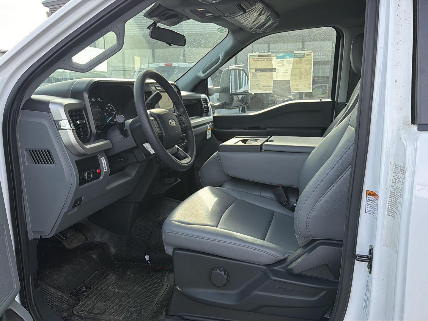 2024 Ford Super Duty F-550 DRW 12FT DYNAPRO LANDSCAPE 48" WALLS