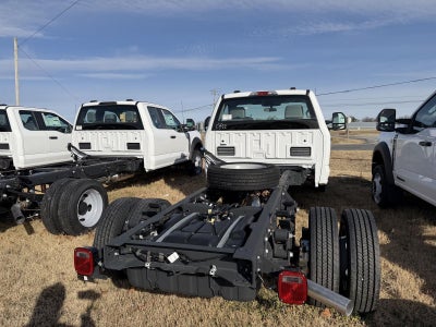 2025 Ford Chassis Cab XL