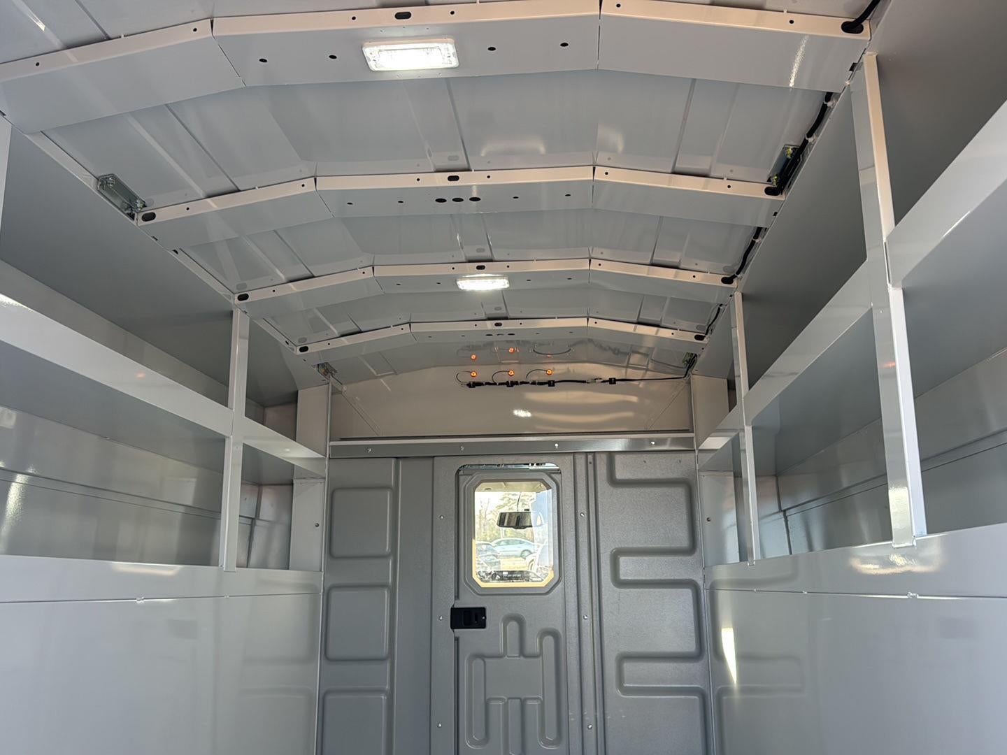 2026 Ford E-Series Cutaway 10' KNAPHEIDE KUV UTILITY VAN, MASTER LOCKING SYSTEM, CLASS V HITCH, 3 BOW LADDER RACK