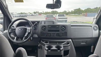 2027 Ford E-Series Cutaway E-350 SRW