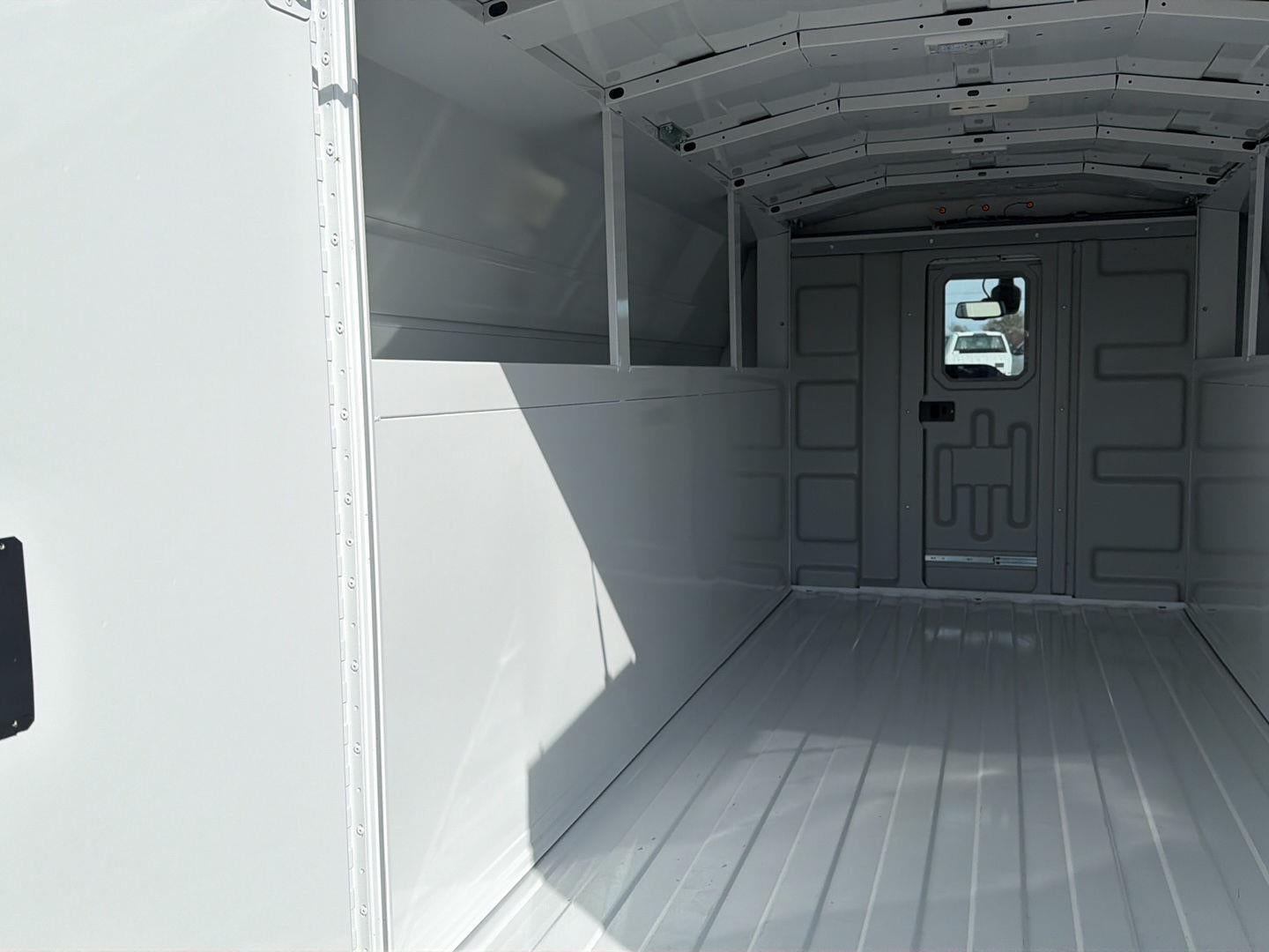 2026 Ford Econoline Cutaway E-350 10FT KNAPHEIDE KUV ENCLOSED SERVICE BODY, 3 BOW LADDER RACK CLASS V HITCH MASTER LOCK SYSTEM