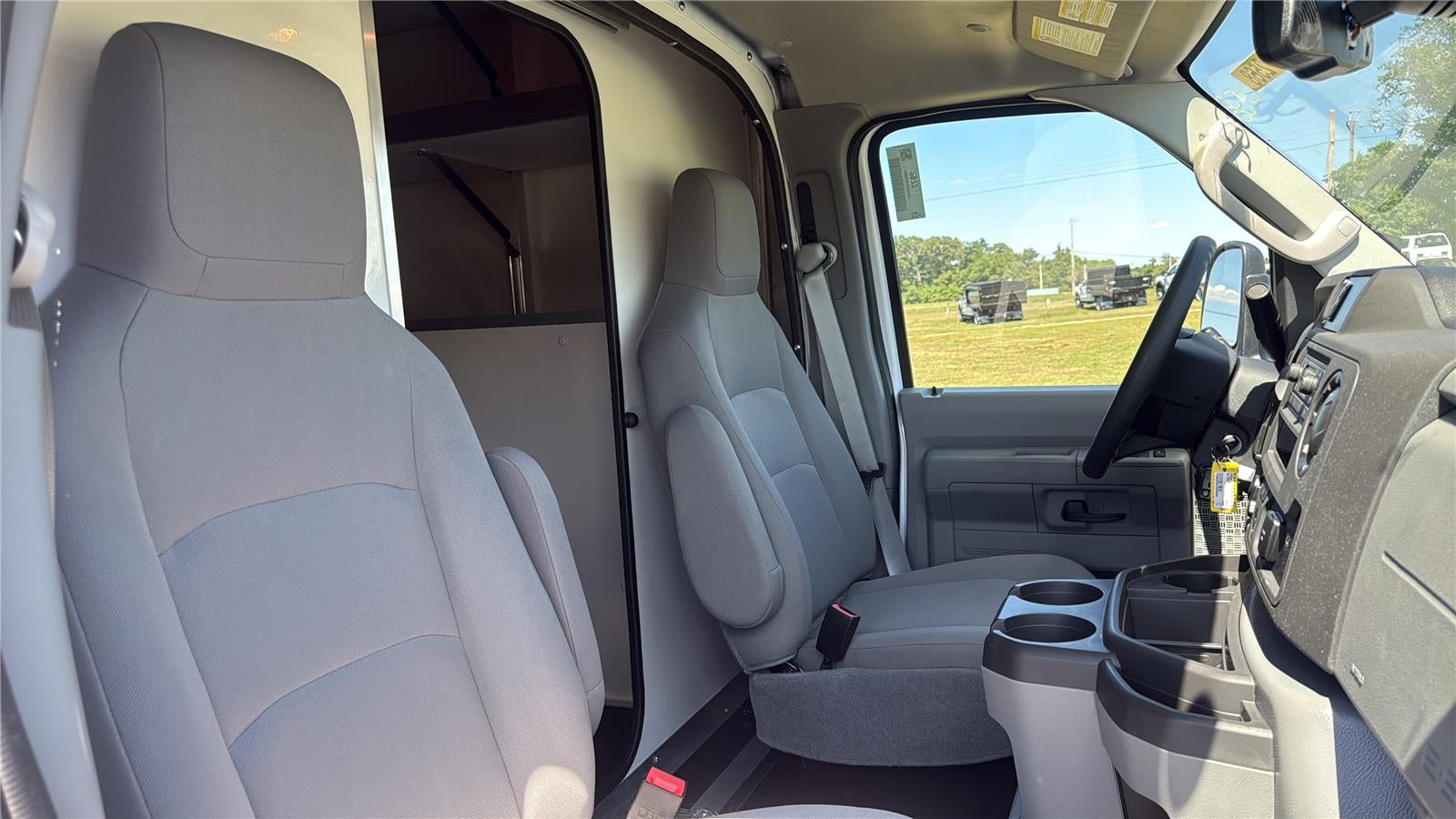 2027 Ford E-Series Cutaway 12' DURA-CUBE MAX FRP ENCLOSED SERVICE BODY, POWER LOCKS, 3 BOX LADDER RACK, BACK UP CAMERA