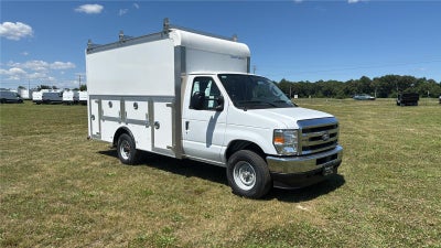 2027 Ford E-Series Cutaway 12' DURA-CUBE MAX FRP ENCLOSED SERVICE BODY, POWER LOCKS, 3 BOX LADDER RACK, BACK UP CAMERA