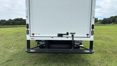 2027 Ford E-Series Cutaway Base