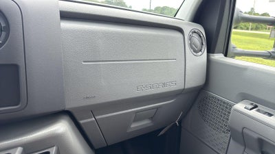 2027 Ford E-Series Cutaway Base