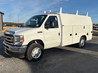 2026 Ford E-Series Cutaway Base