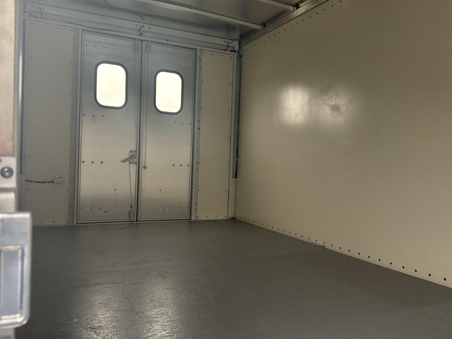 2026 Ford E-Series Cutaway Base