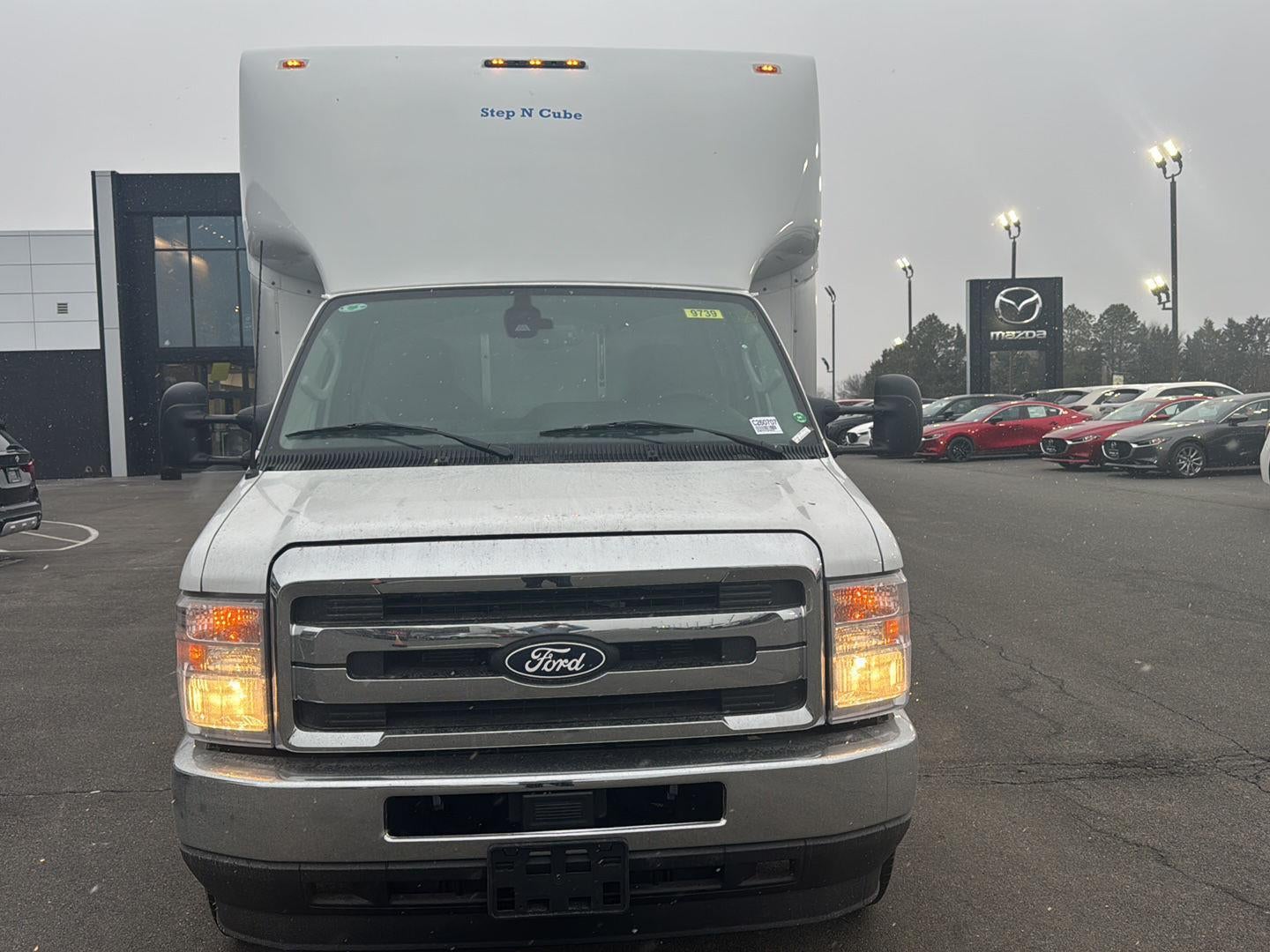 2026 Ford E-Series Cutaway Base