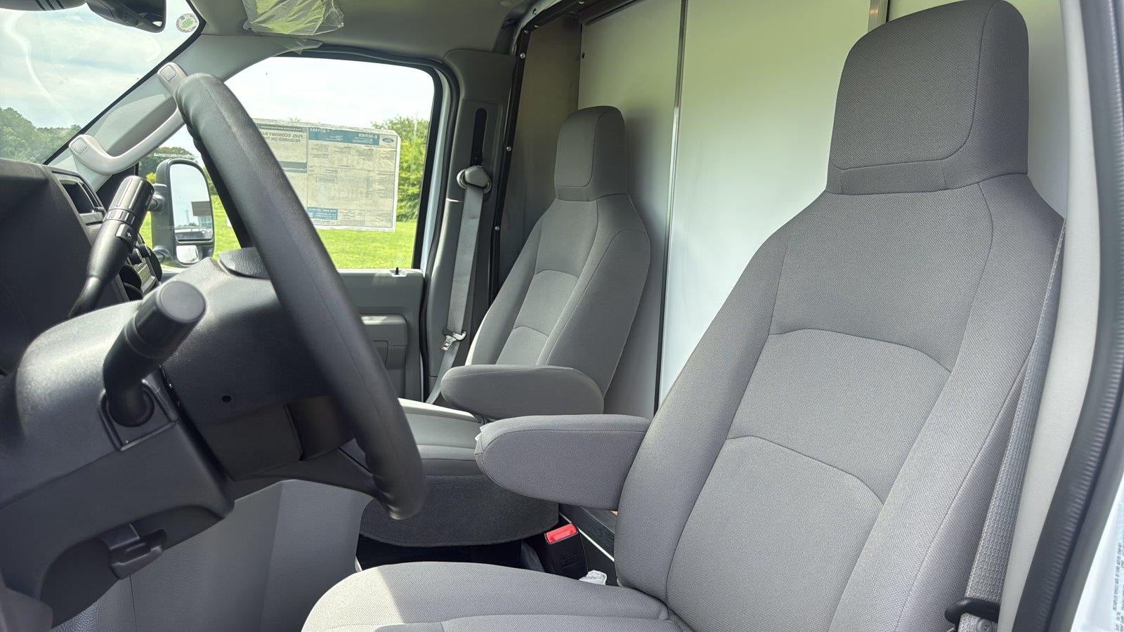 2027 Ford E-Series Cutaway 16' DURA CUBE ALUMINUM VAN BODY, ROLL UP DOOR , THIEMAN 2,000 LBS STOW AWAY TAILGATE