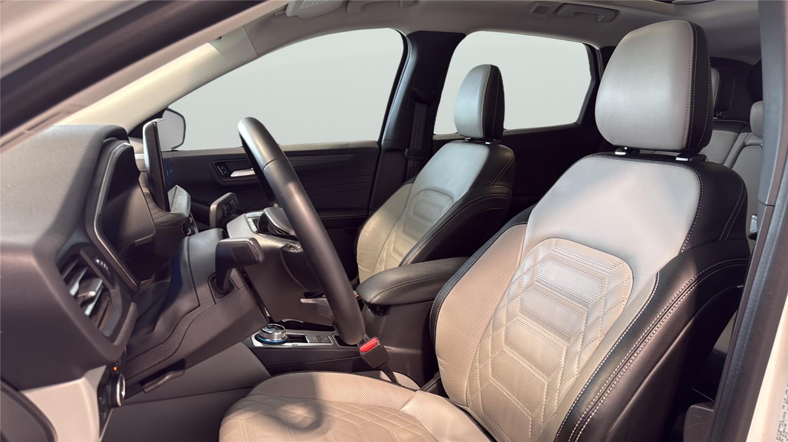 2023 Ford Escape Plug-In Hybrid Base