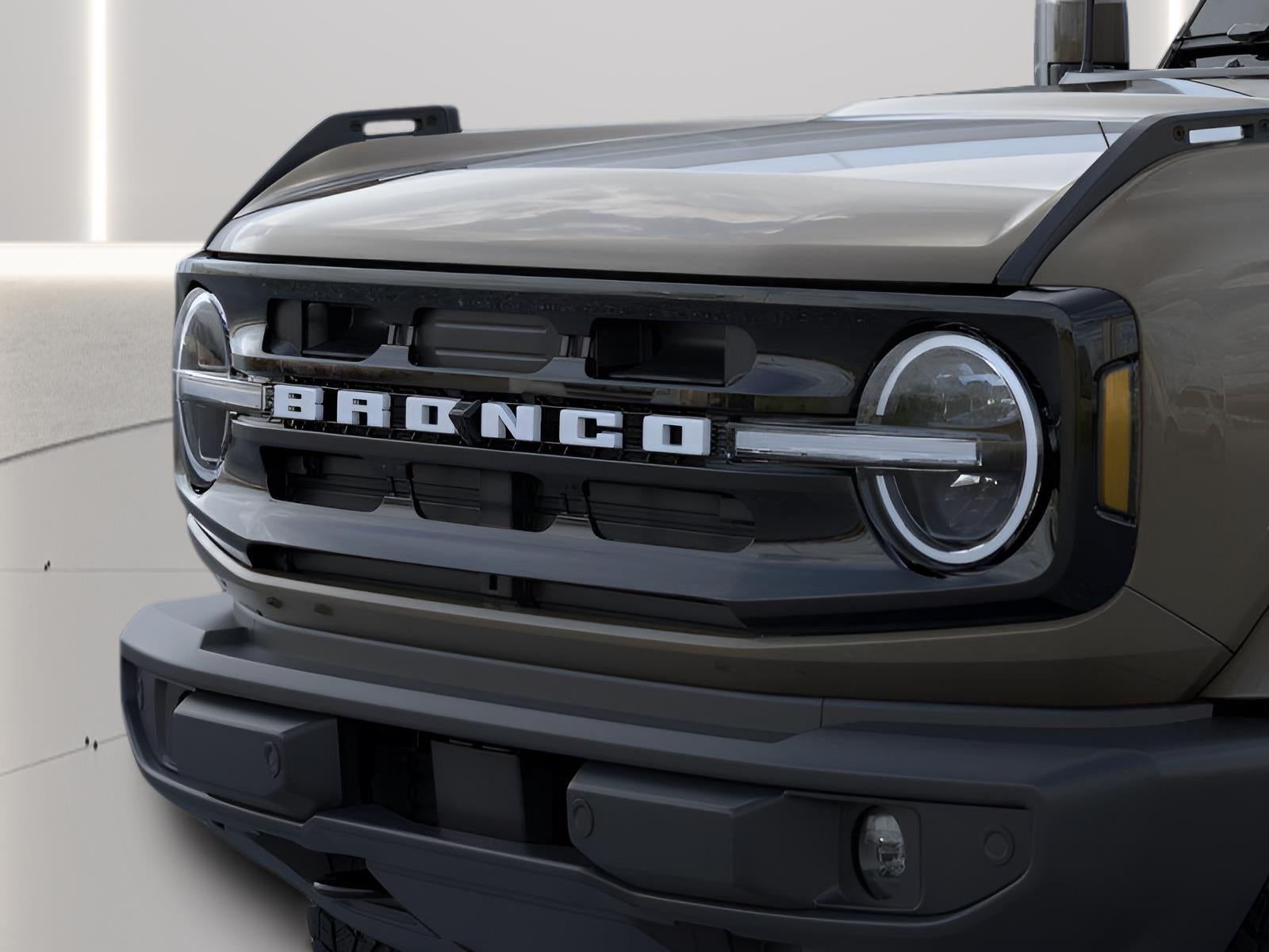 2026 Ford Bronco Outbank