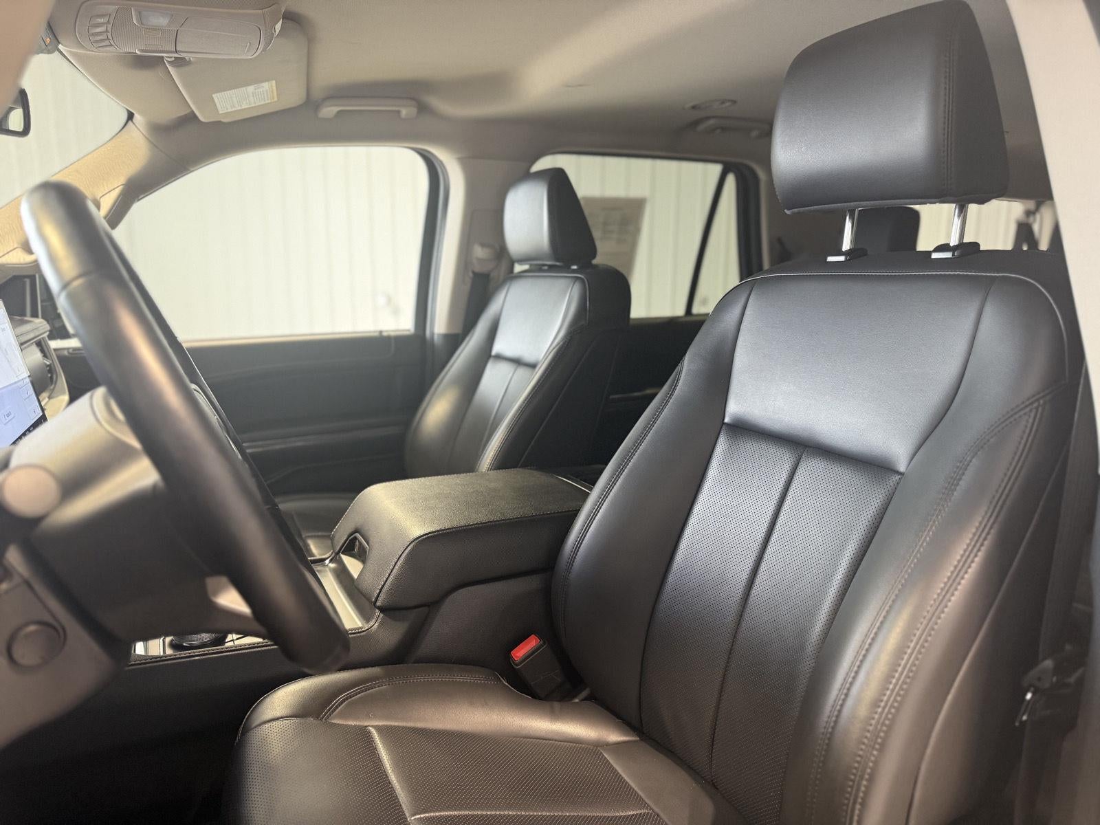 2023 Ford Expedition Max XLT