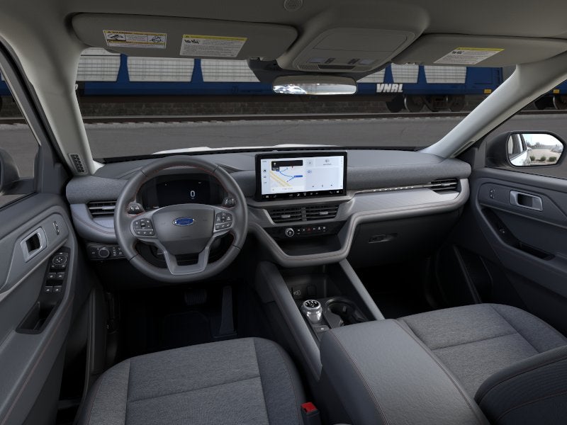 2026 Ford Explorer Xlt