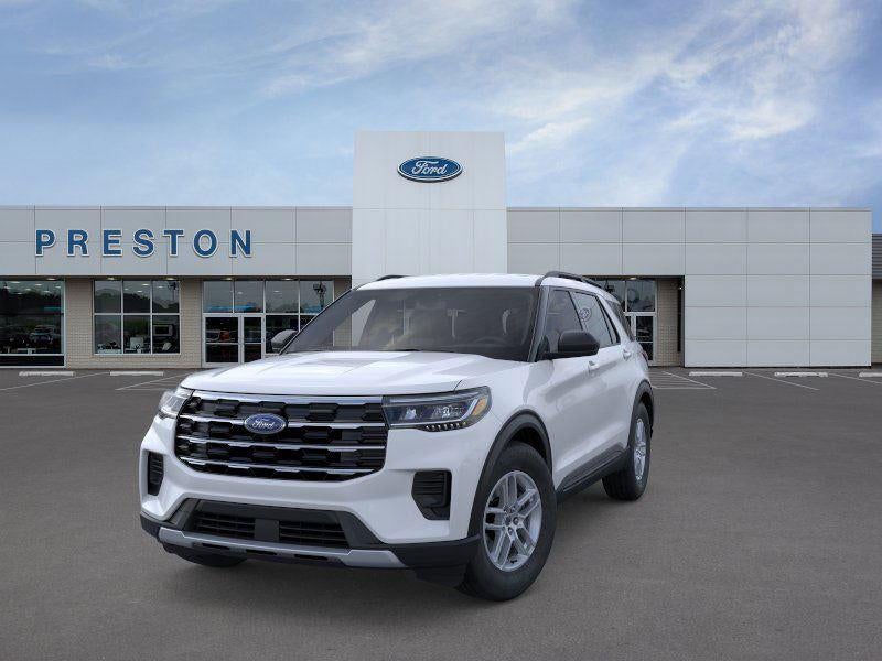 2026 Ford Explorer Xlt
