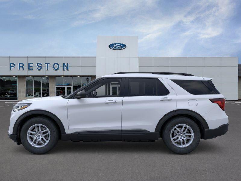 2026 Ford Explorer Xlt
