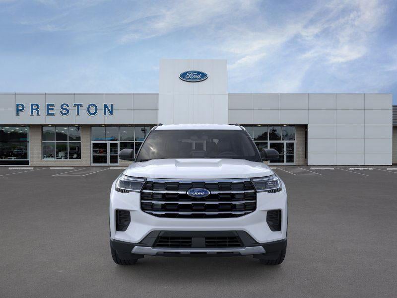 2026 Ford Explorer Xlt