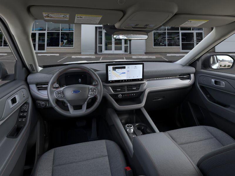 2026 Ford Explorer Xlt