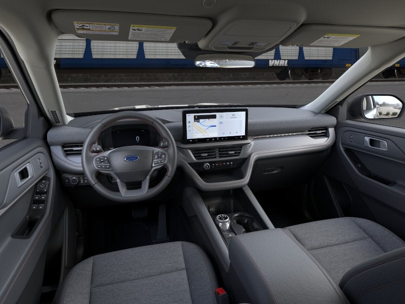 2026 Ford Explorer Xlt