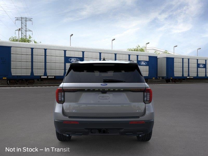 2026 Ford Explorer Xlt