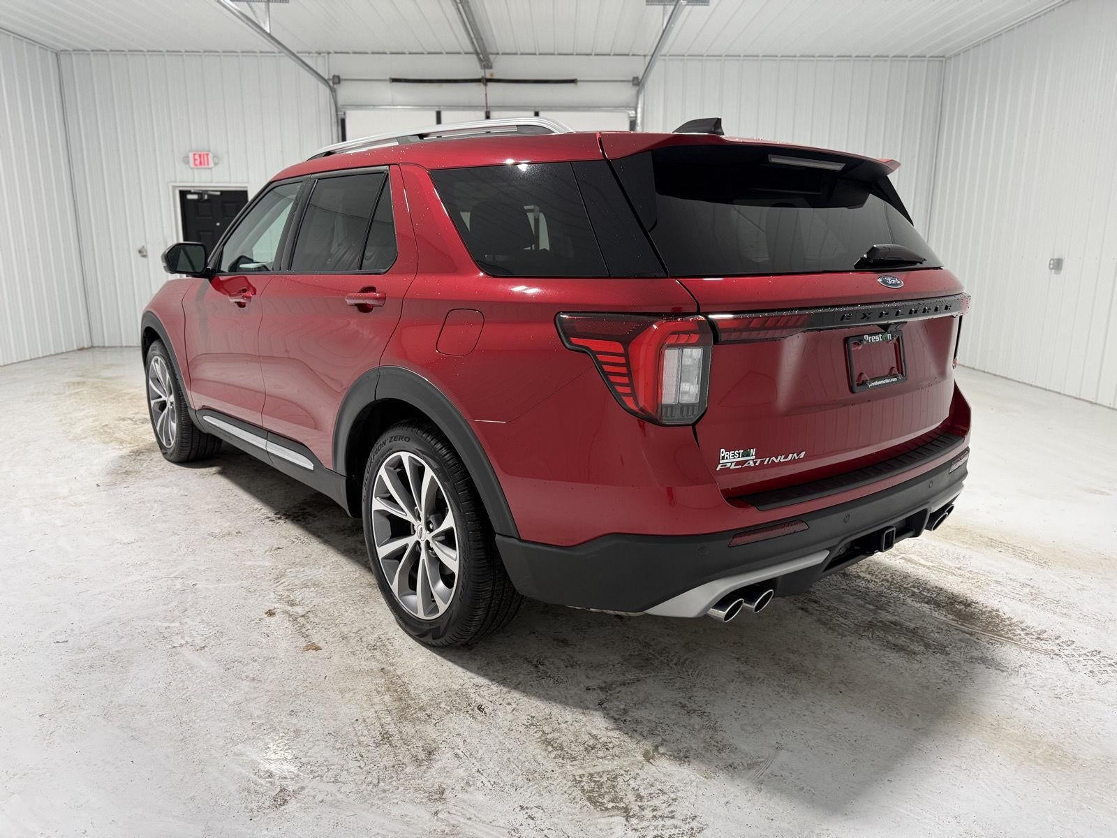 2025 Ford Explorer Platinum