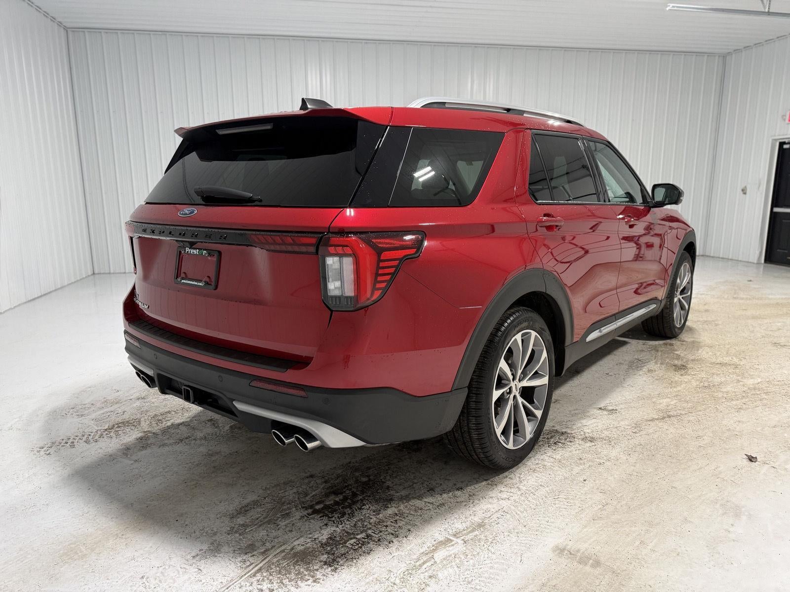 2025 Ford Explorer Platinum
