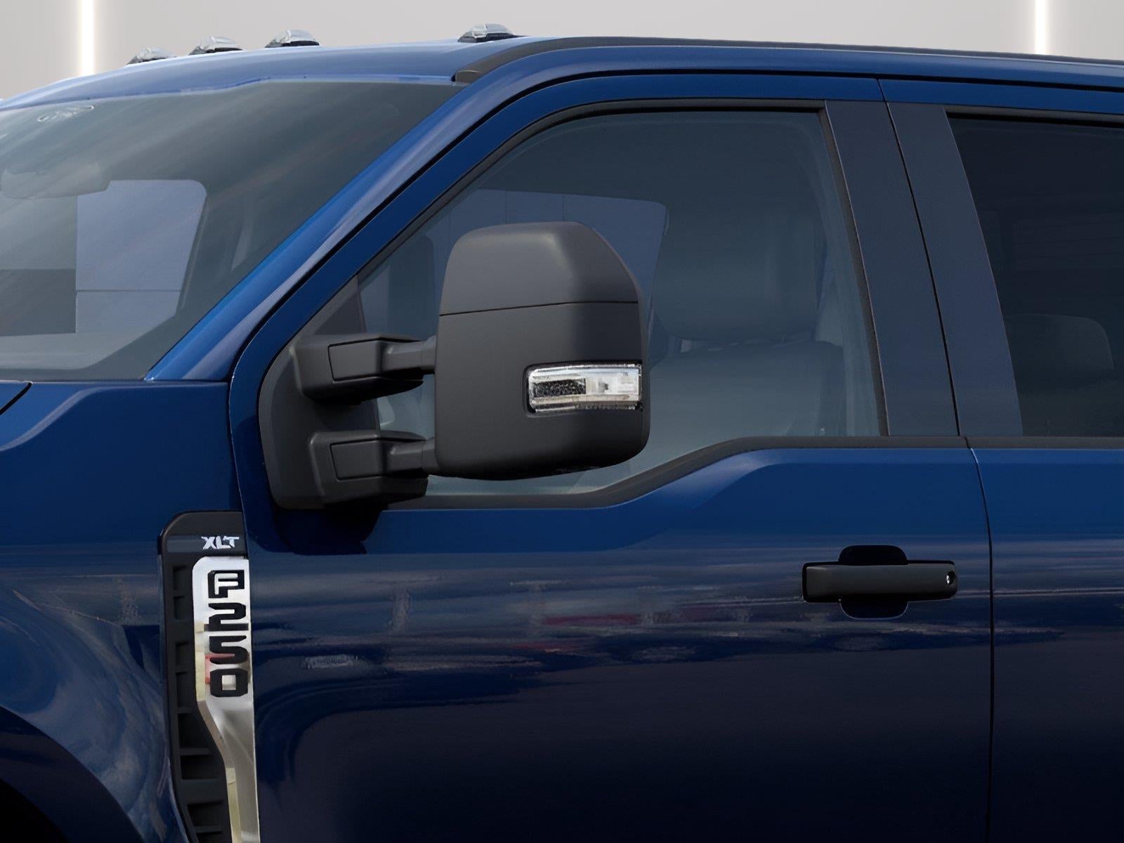 2027 Ford Super Duty F-250 XLT