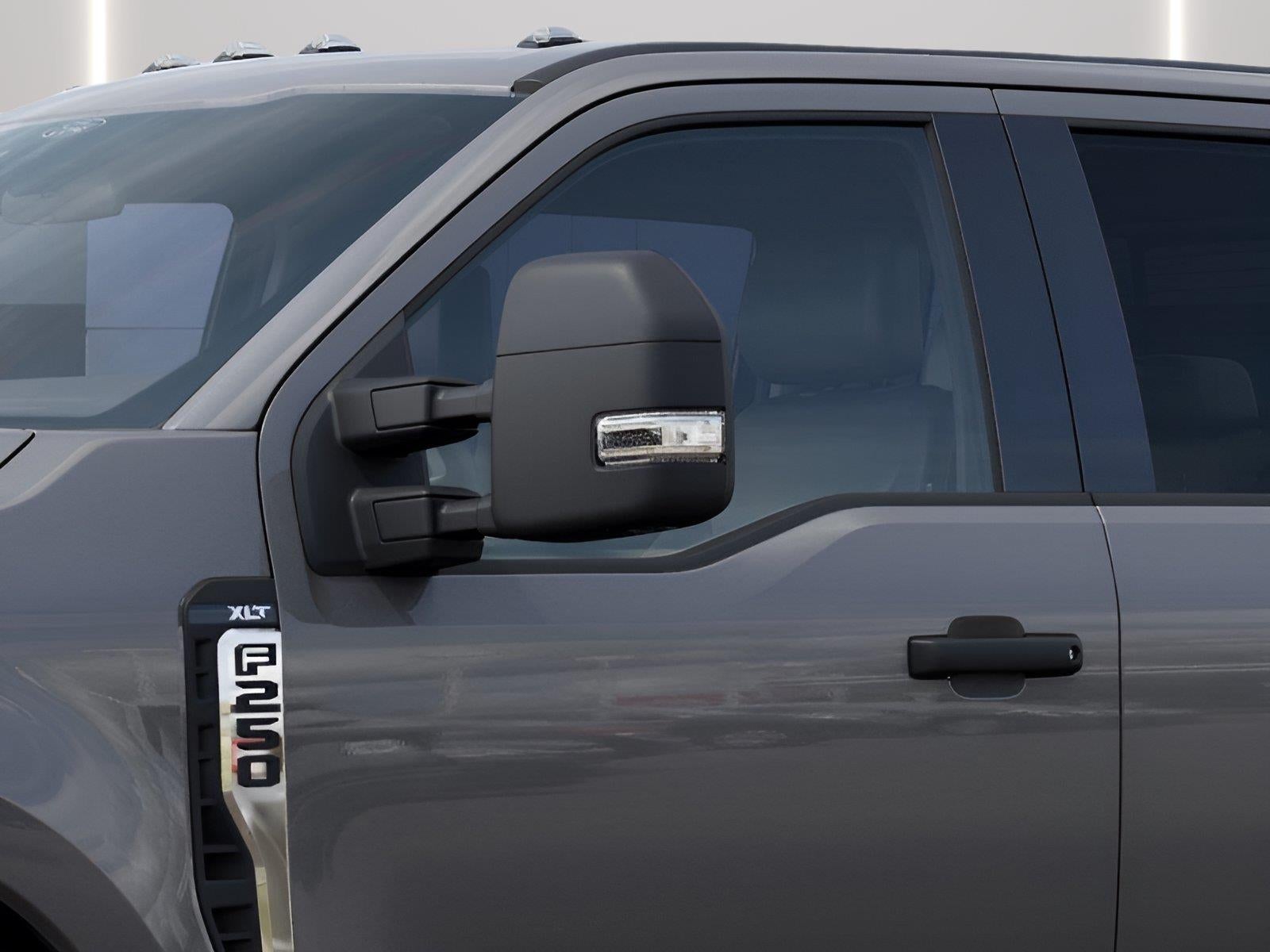 2027 Ford Super Duty F-250 XLT