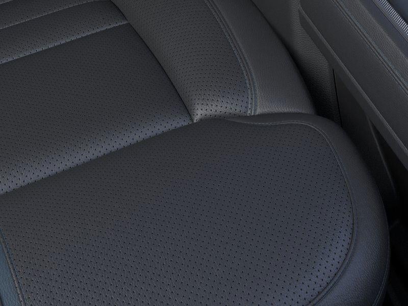 2025 Ford Super Duty Platinum