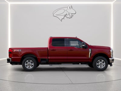 2027 Ford Super Duty F-250 XLT