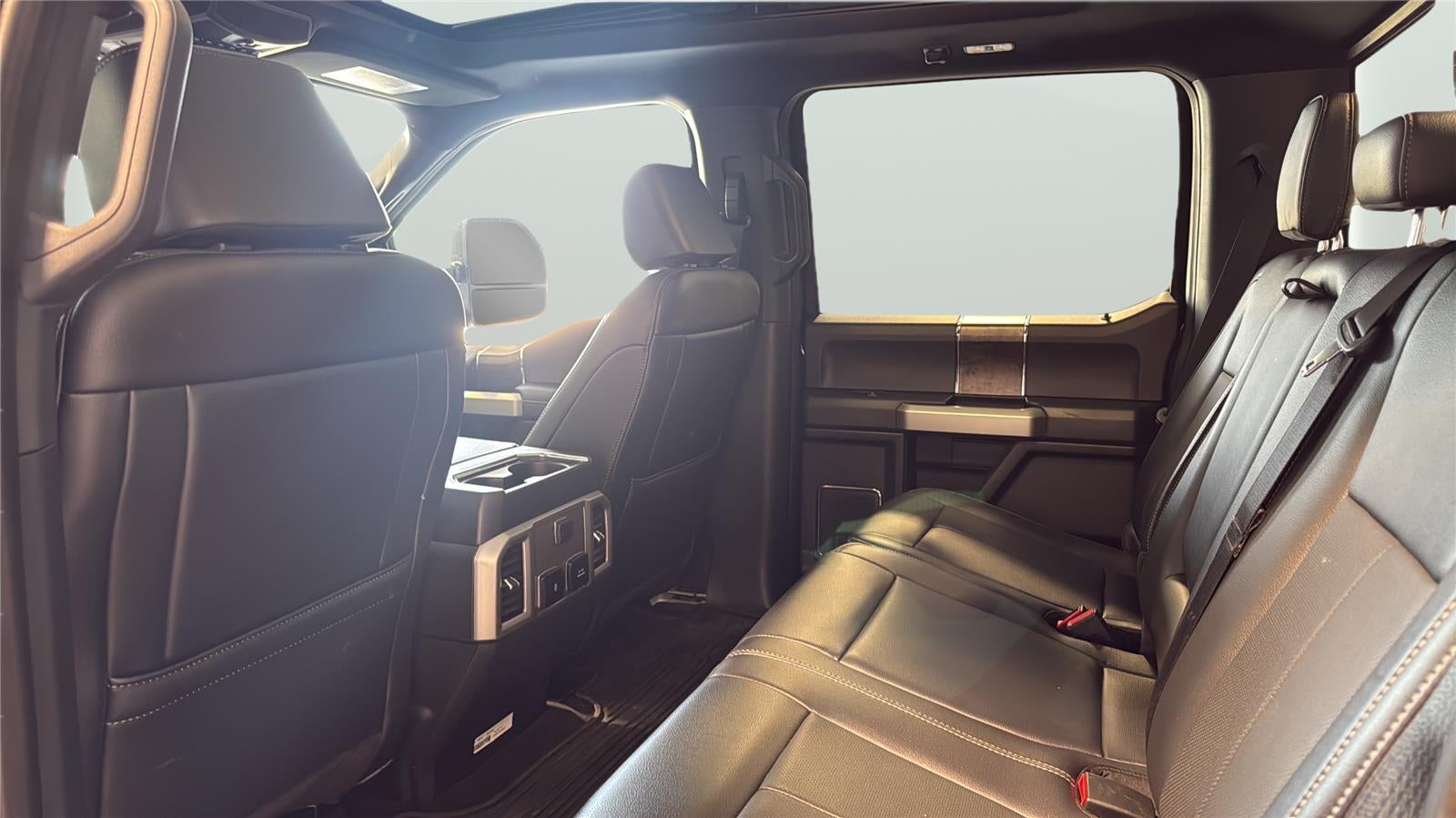 2022 Ford Super Duty F-250 SRW LARIAT