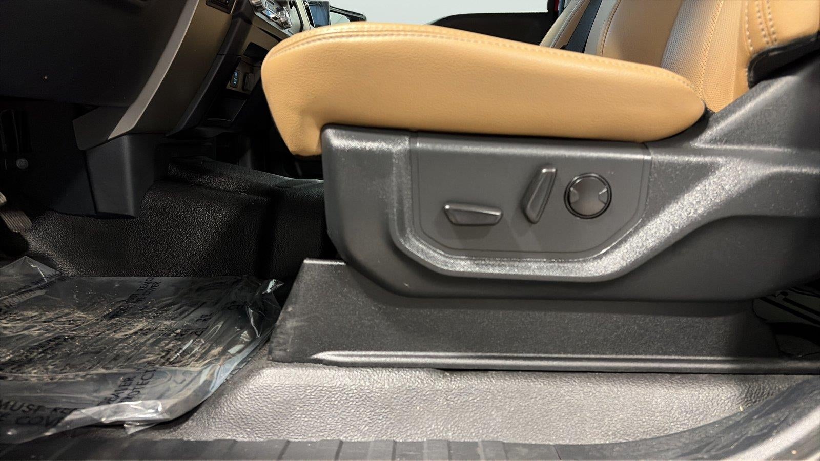 2022 Ford Super Duty F-250 SRW Lariat