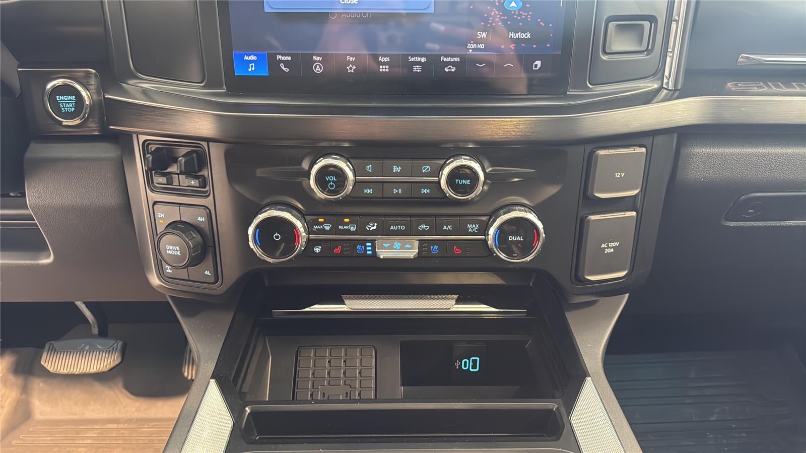 2024 Ford Super Duty F-250 SRW LARIAT