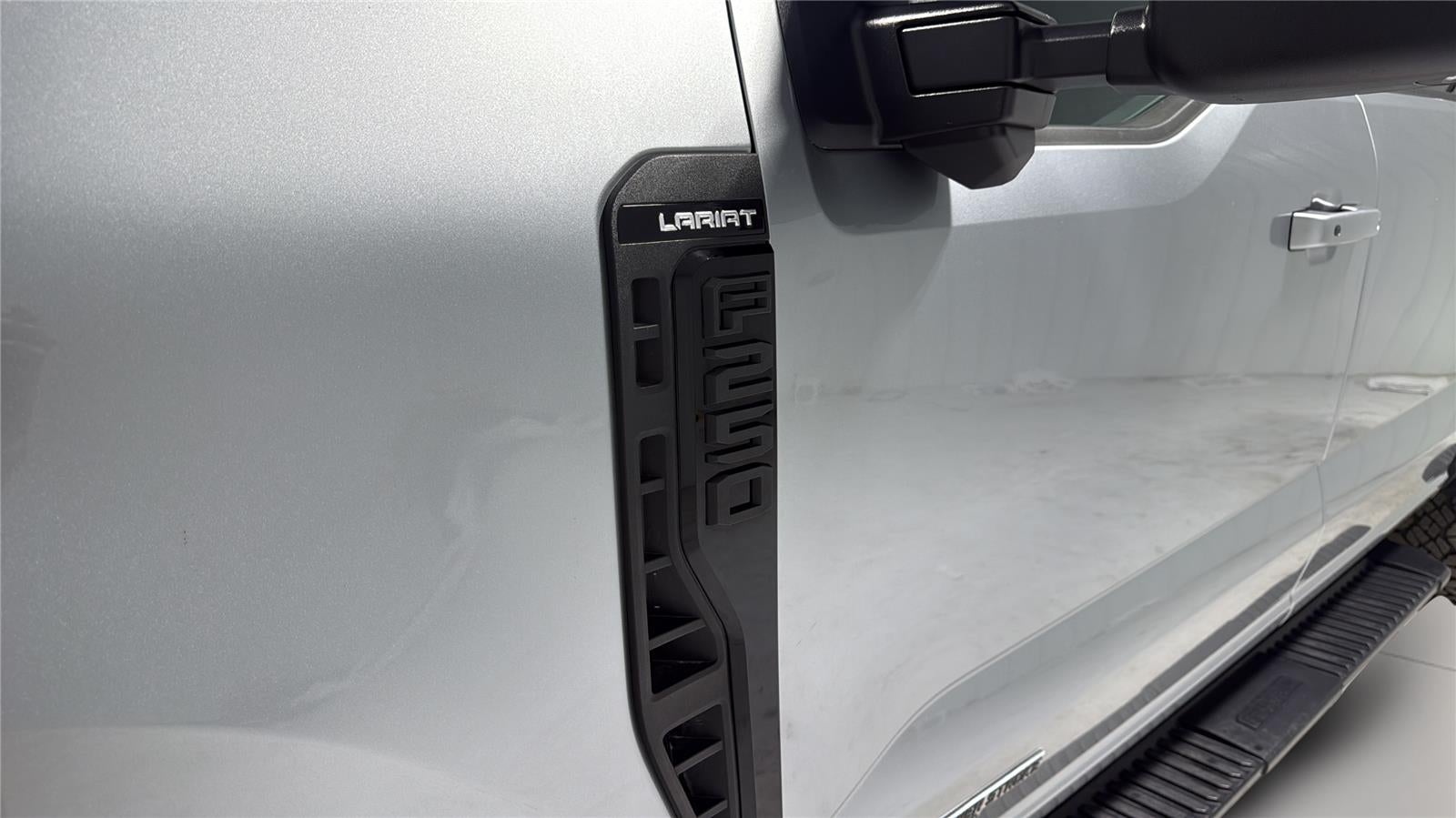 2024 Ford Super Duty F-250 SRW LARIAT