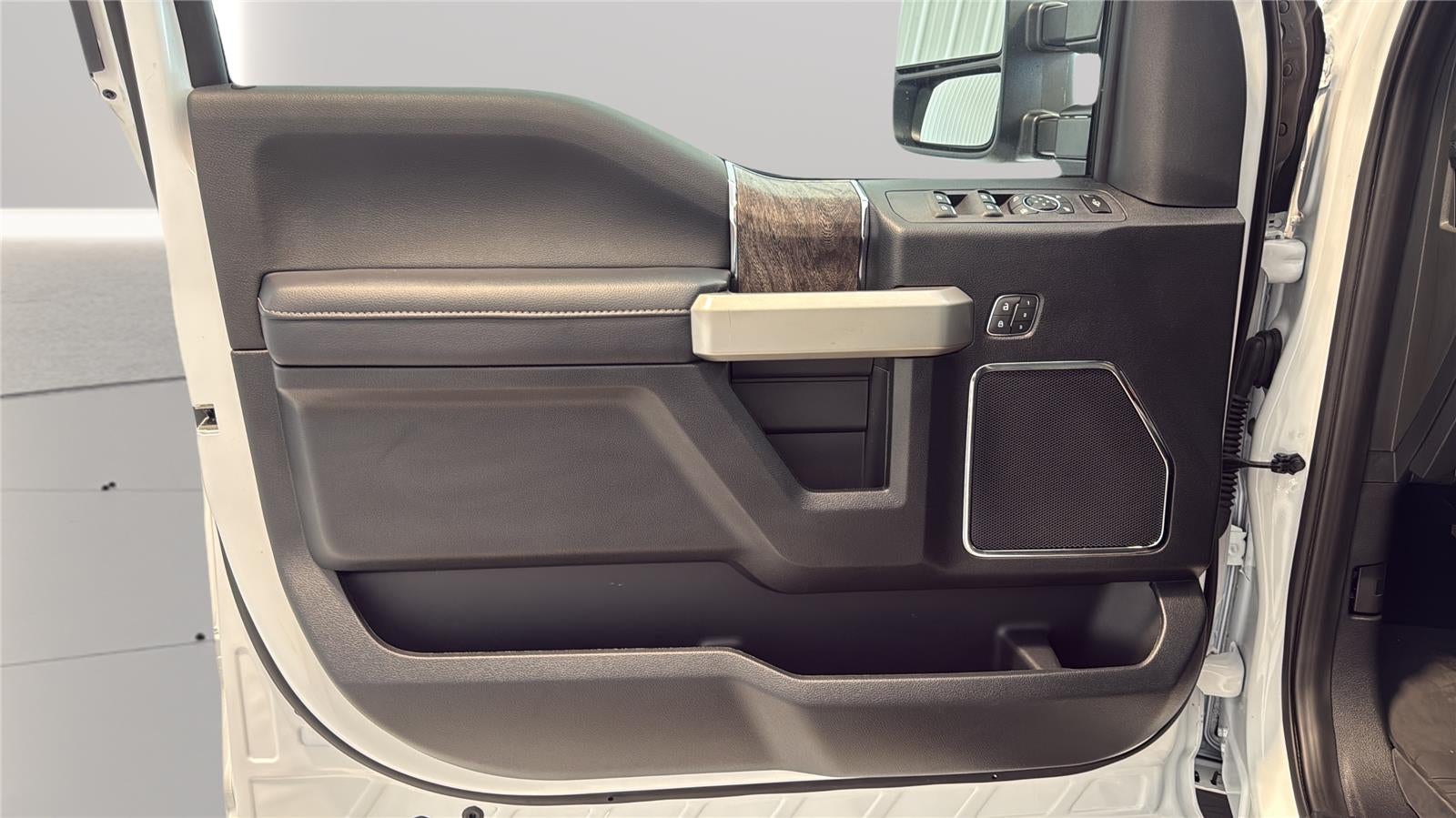 2019 Ford Super Duty F-350 Lariat