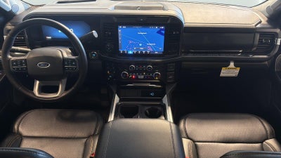 2025 Ford Super Duty F-350 Lariat