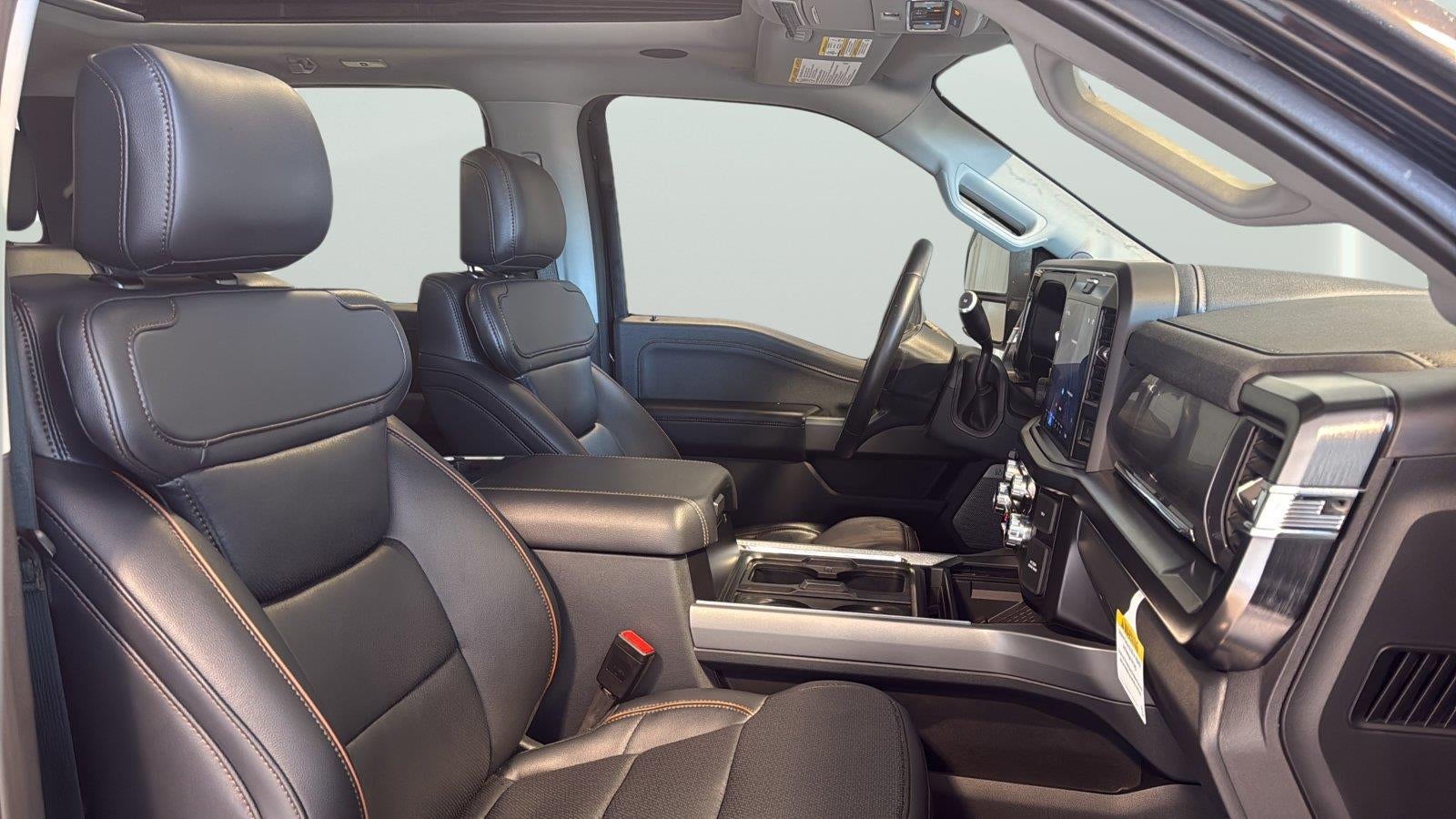 2025 Ford Super Duty F-350 Lariat