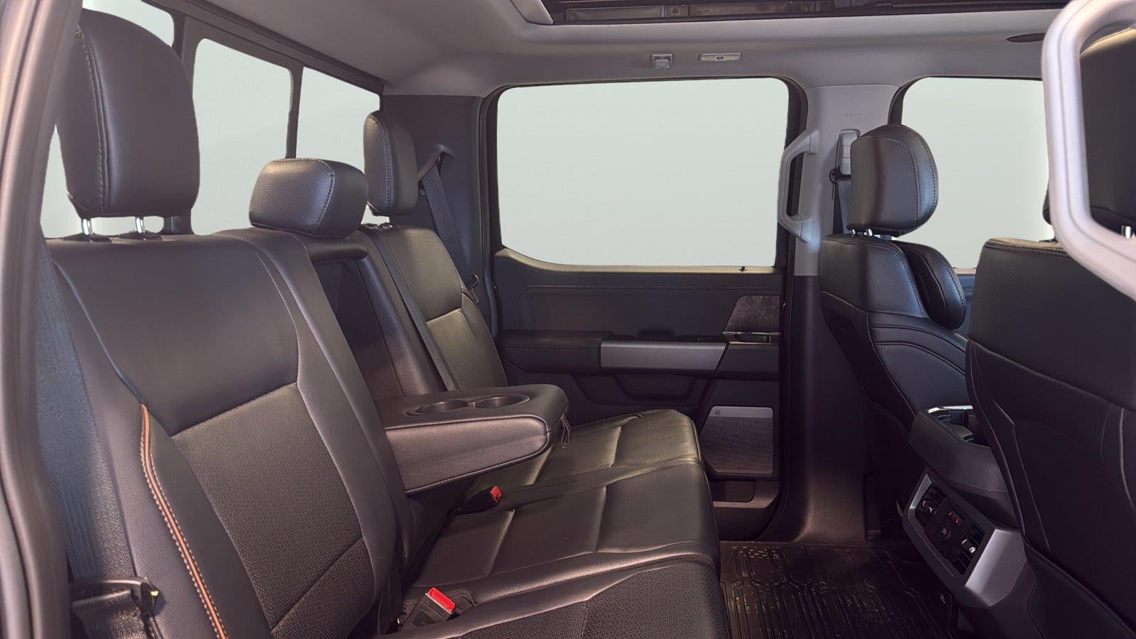 2025 Ford Super Duty F-350 Lariat
