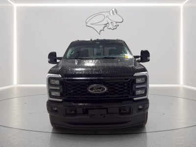 2025 Ford Super Duty F-350 Lariat