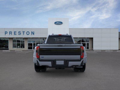 2025 Ford Super Duty Platinum