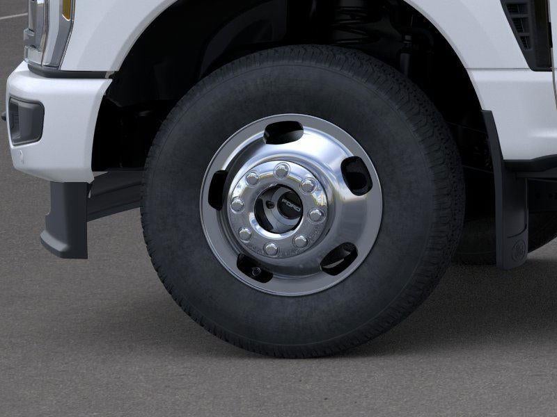 2026 Ford Super Duty F-350 DRW Platinum