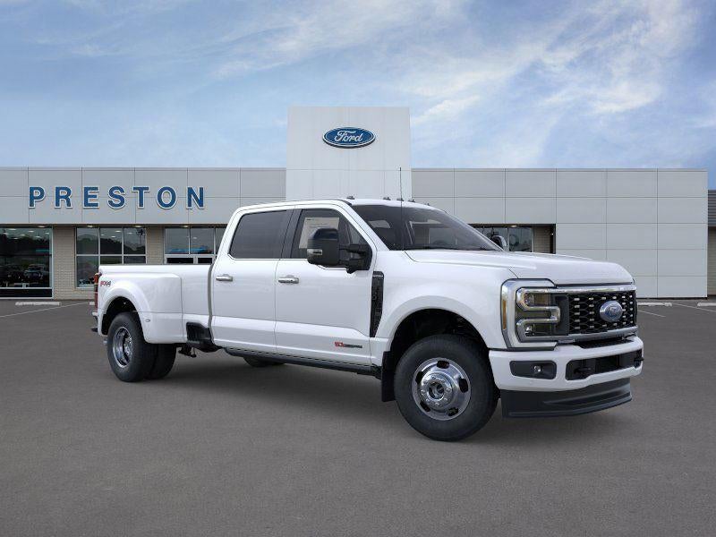 2026 Ford Super Duty F-350 DRW Platinum