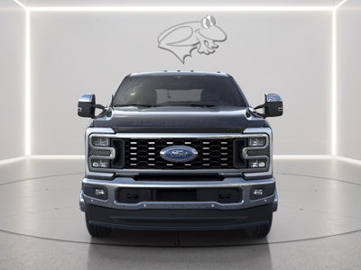 2026 Ford Super Duty F-350 DRW LARIAT
