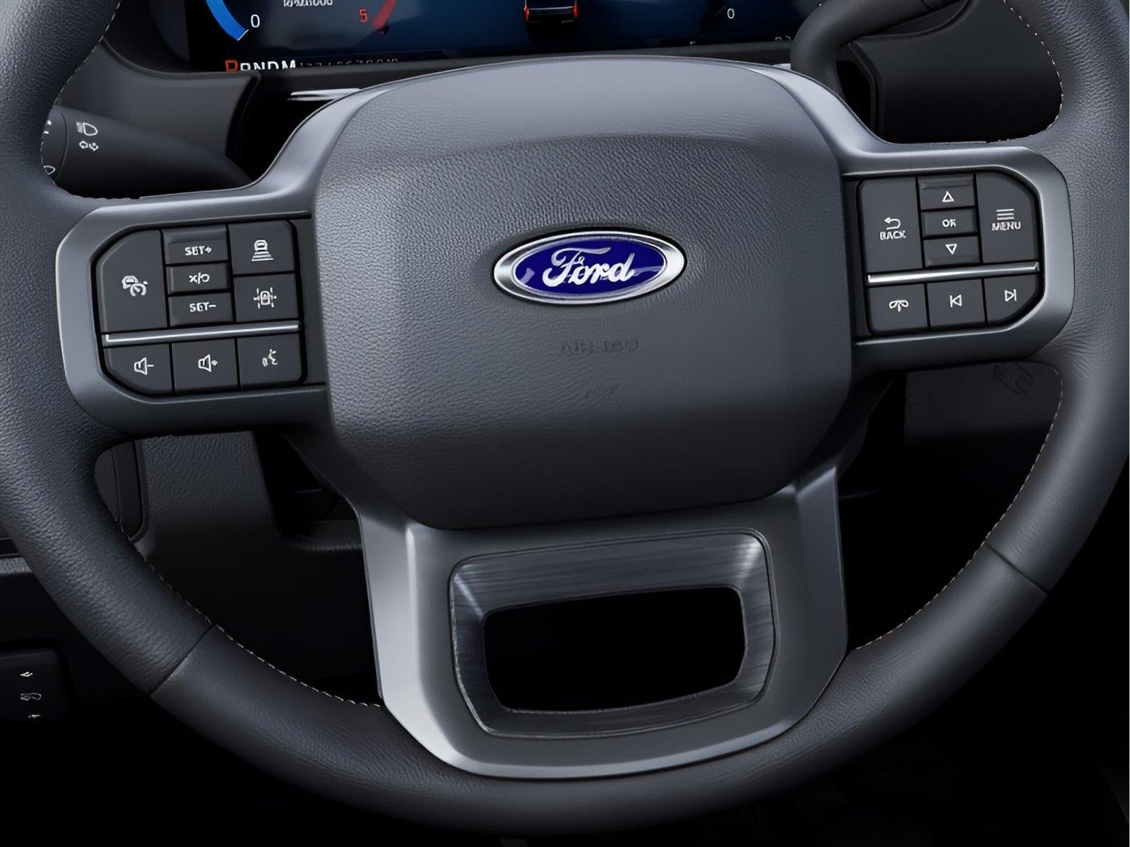 2027 Ford Super Duty F-350 DRW Lariat